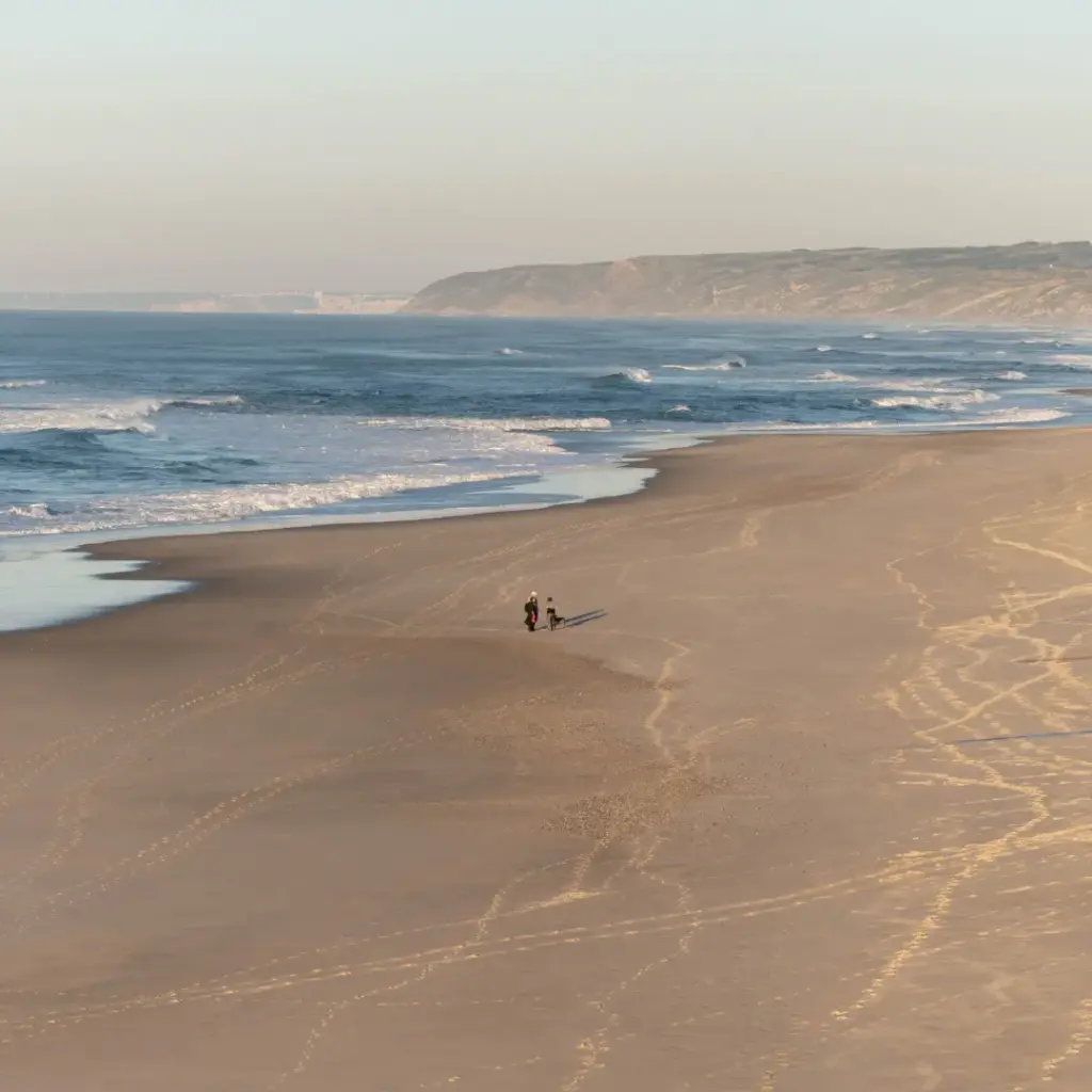 Weiche Wellen am Meer – Stillpunkt in der Natur als Einladung zur inneren Einkehr – reCLAIM your ORIGIN